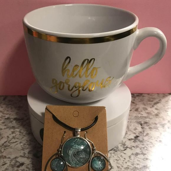 Handmade paint pour necklace and earring set ocean blue - Picture 2 of 3